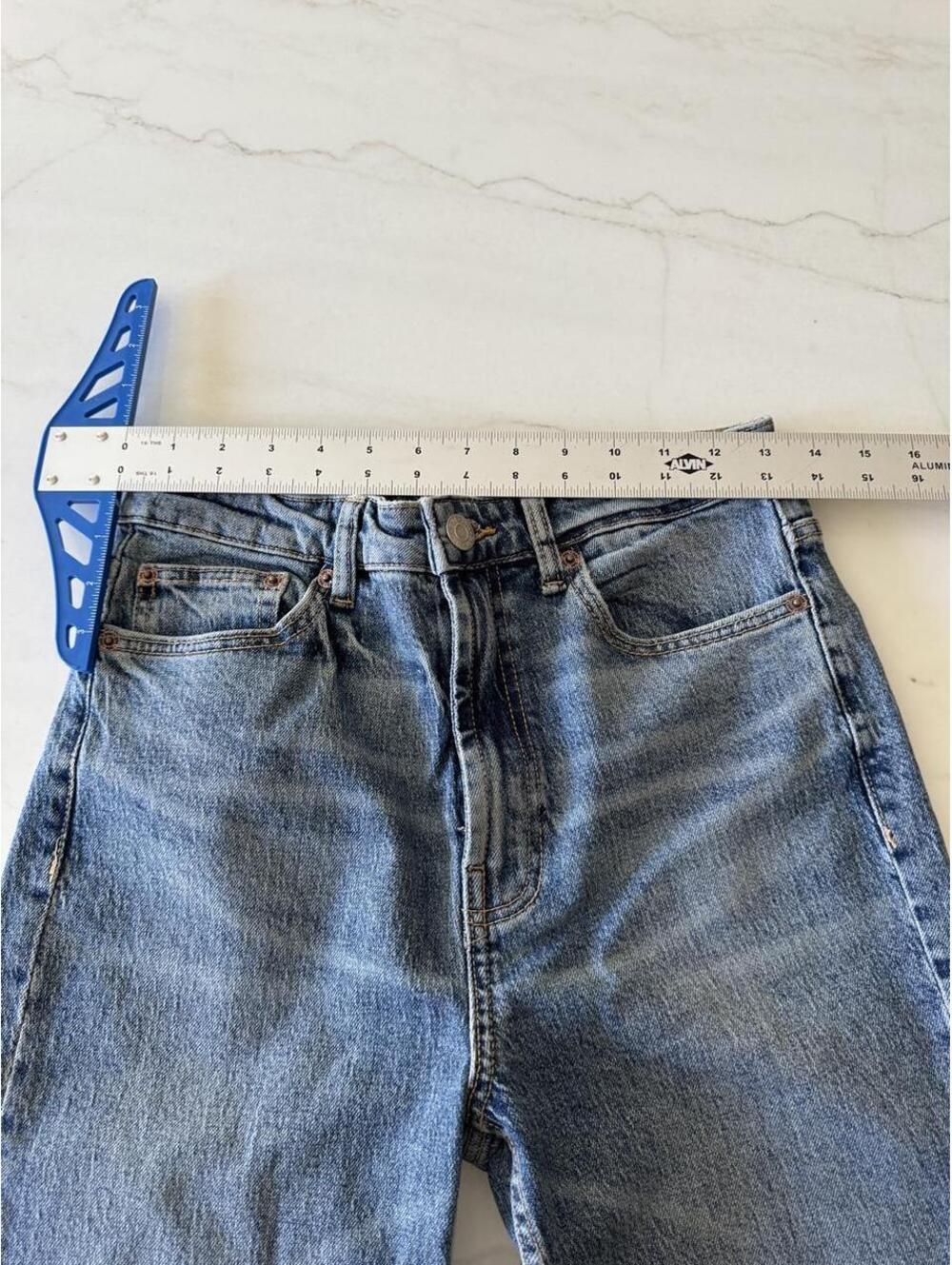 NOT AVAILABLE - Picture 4 of 5
